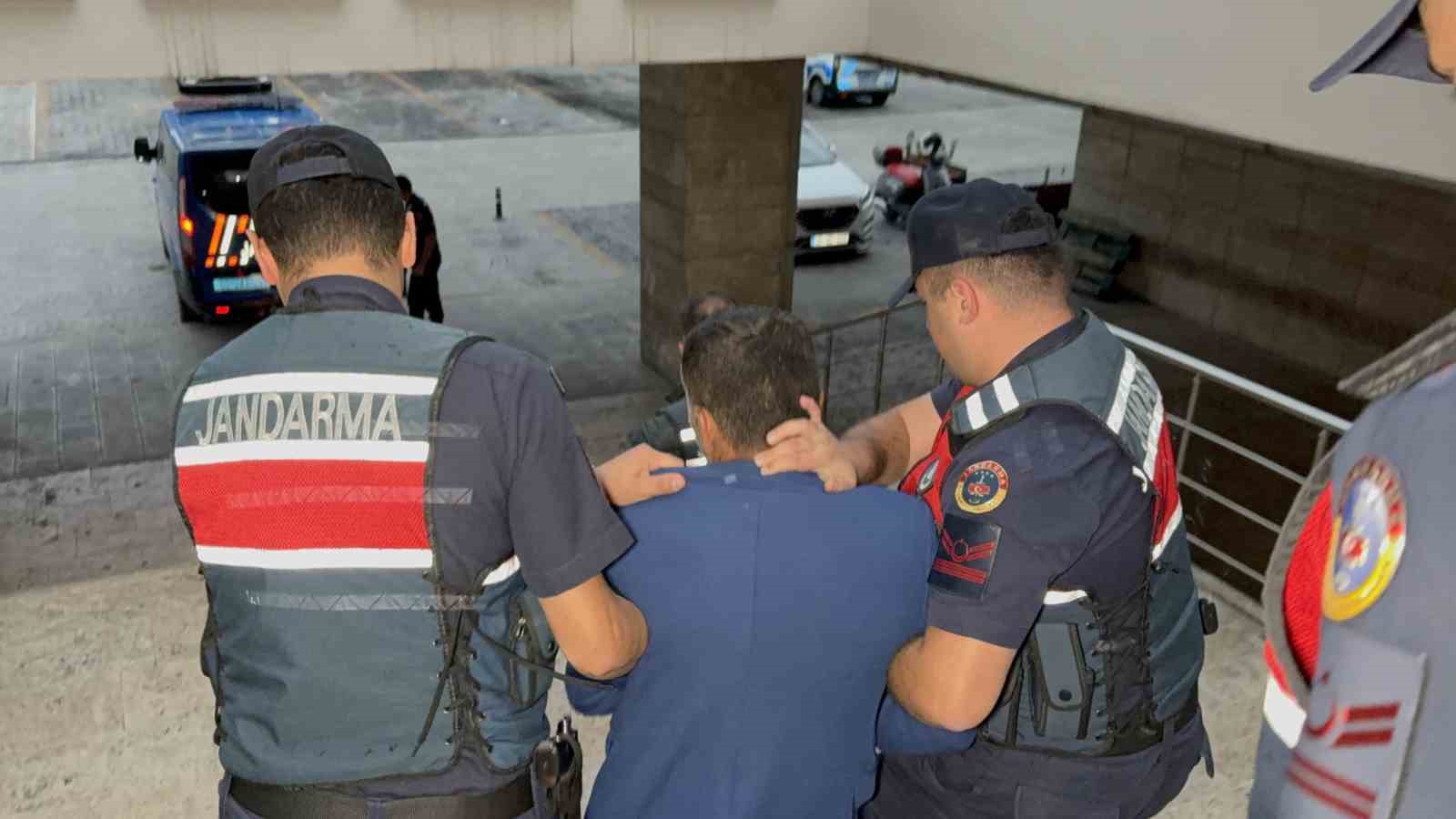 Eşini bardak ve yumruk darbesi ile öldüren şahıs tutuklandı