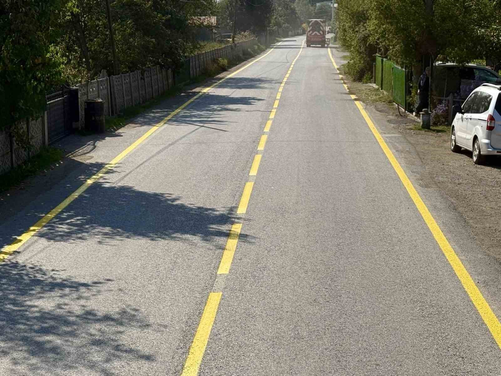 Yol güvenliği için çizgi çalışmaları başladı
