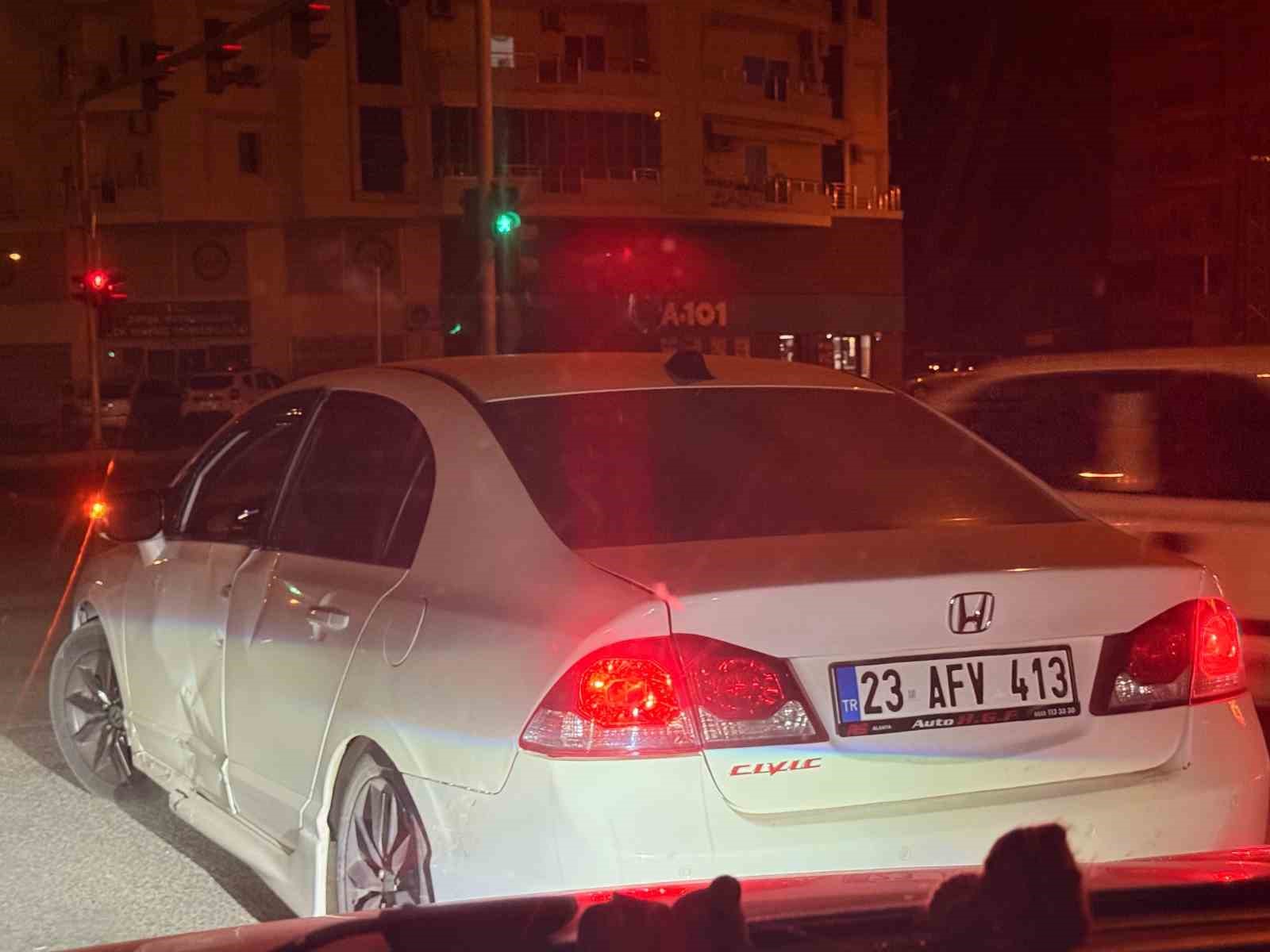 Gazipaşa&rsquo;da otomobille motosikletin &ccedil;arpıştığı kazada 1 kişi yaralandı
