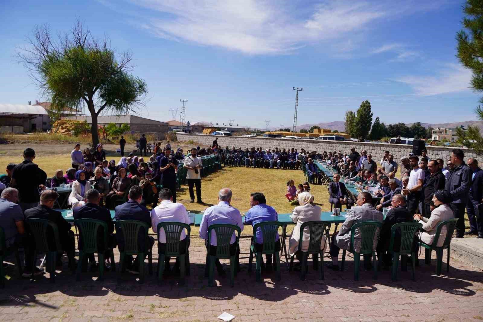 AK Parti Kayseri Teşkilatı Salur Mahallesi’nde