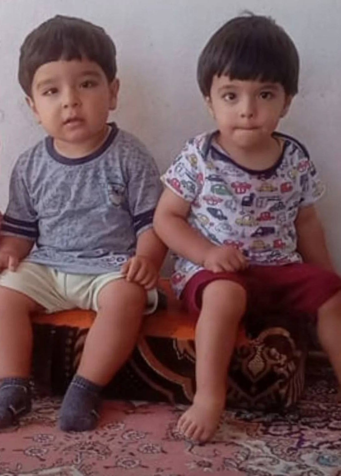 Kazada &ouml;len ikiz &ccedil;ocuklara acı veda
