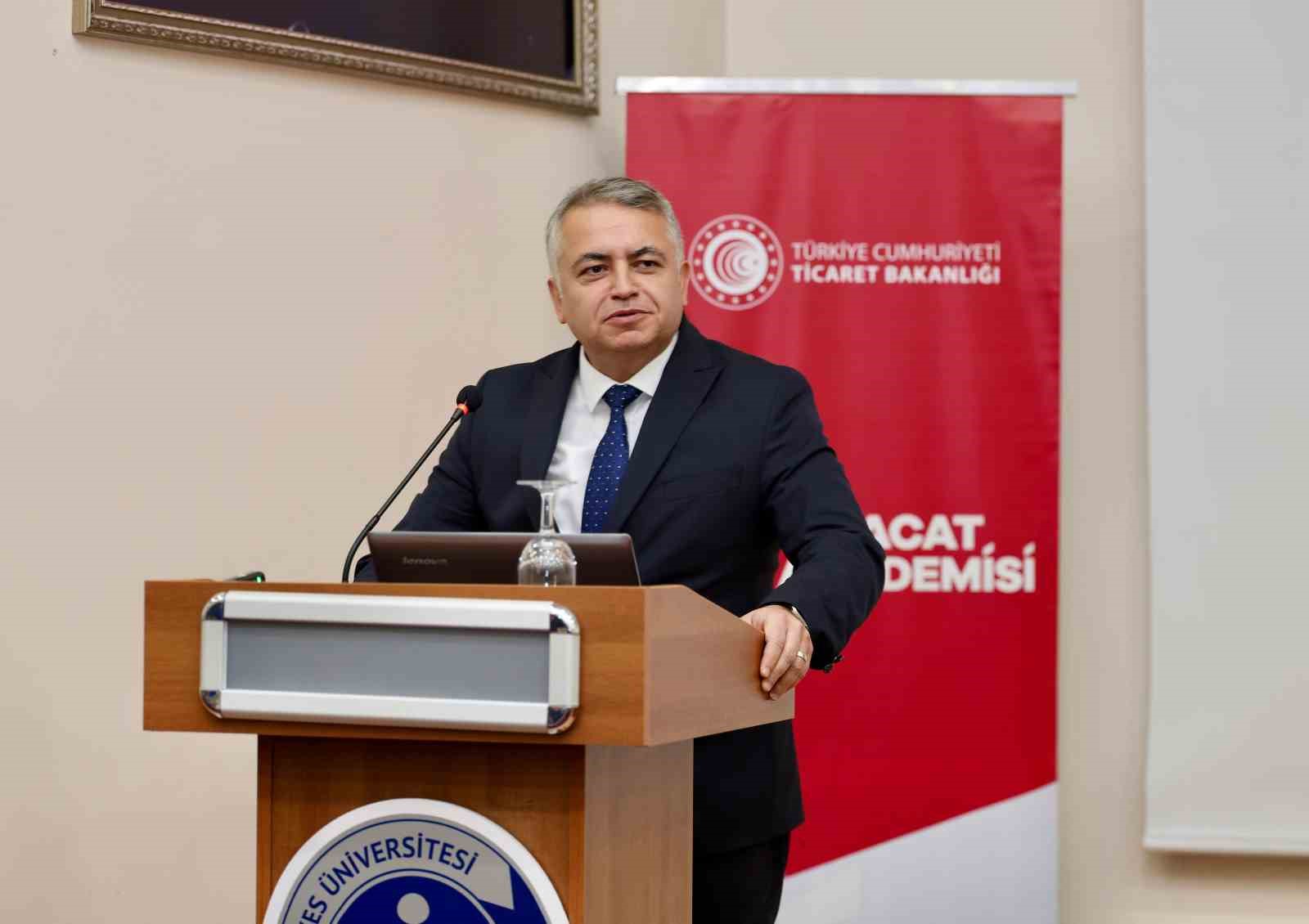 İhracat Akademisi ER&Uuml;&rsquo;de başladı
