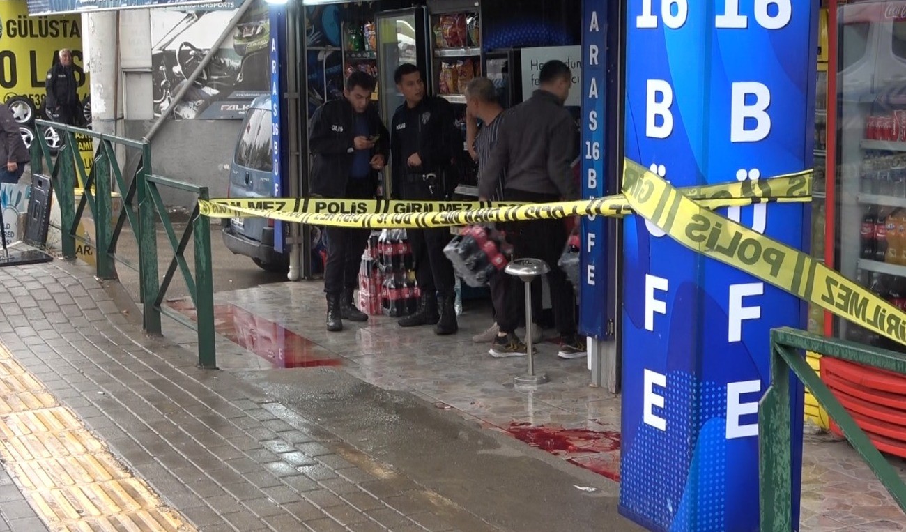 Pompalı tüfekle dehşet kamerada...Husumetlisini böyle vurdu