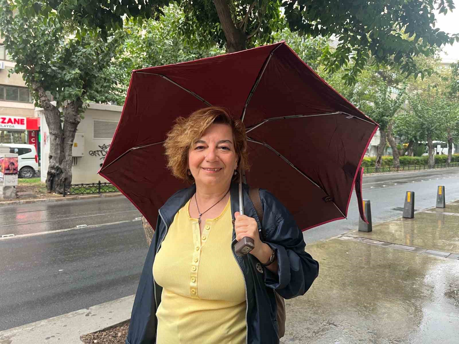 Kuraklıkla mücadele eden İzmir’de yağmur serinliği
