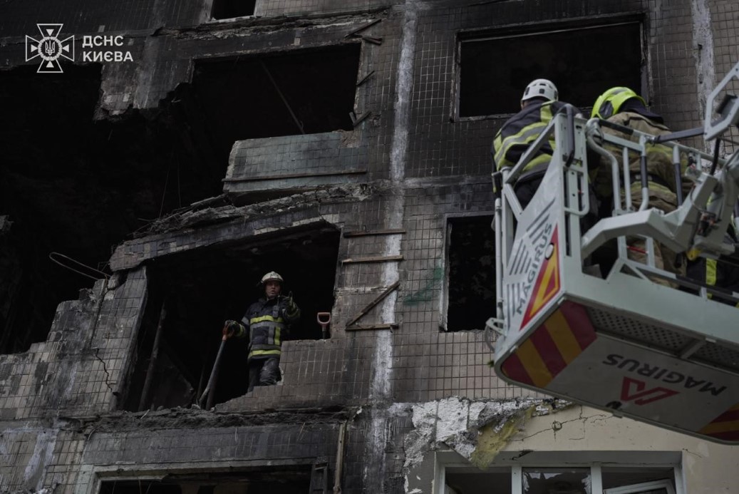 Rusya'dan Ukrayna'ya 600 İHA ve füze ile saldırı: 4 ölü, 70 yaralı