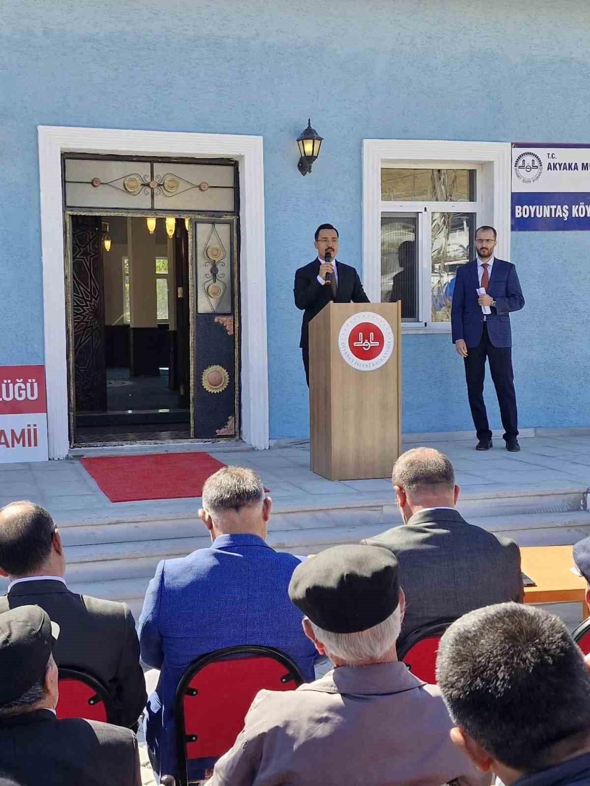 Akyaka’da köy camisi dualarla hizmete açıldı