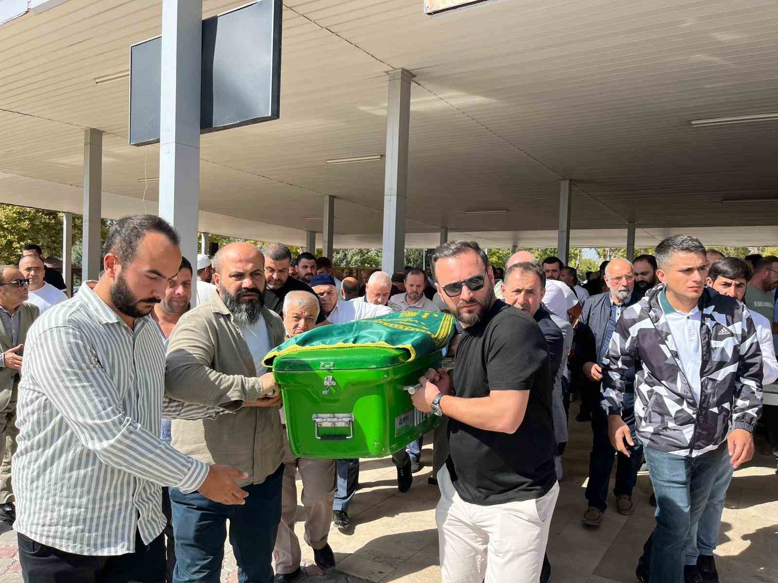 Malatya’da düğün öncesi kaybolan genç gözyaşlarıyla defnedildi