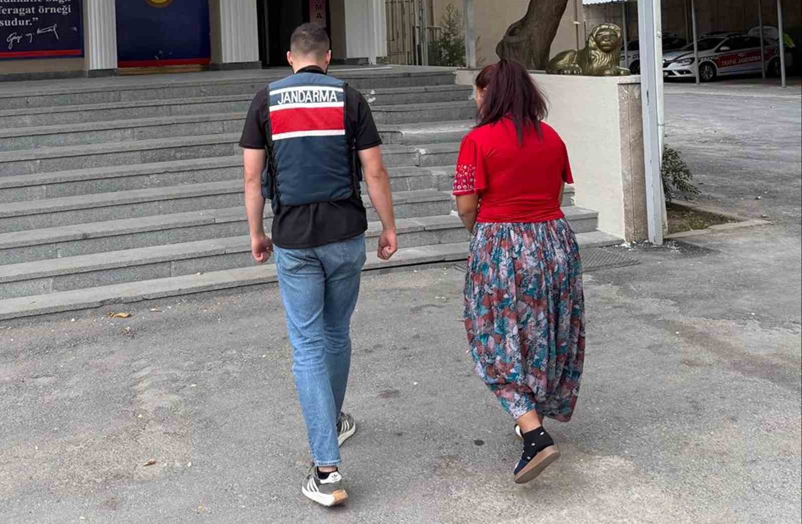 Kırıkkale’de aranan 3 firari hükümlü jandarma ekiplerince yakalandı