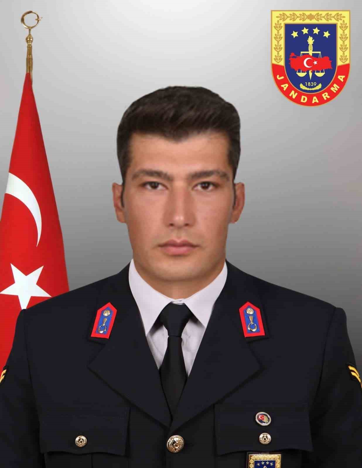 Bakan Yerlikaya’dan Aksaray’da şehit olan jandarma personeli için başsağlığı mesajı