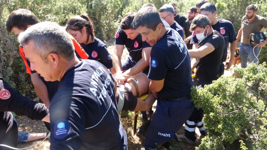 Antalya’da define faciası: 1 ölü, 2 yaralı