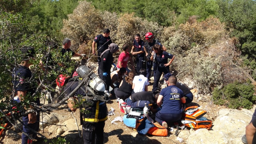 Antalya’da define faciası: 1 ölü, 2 yaralı