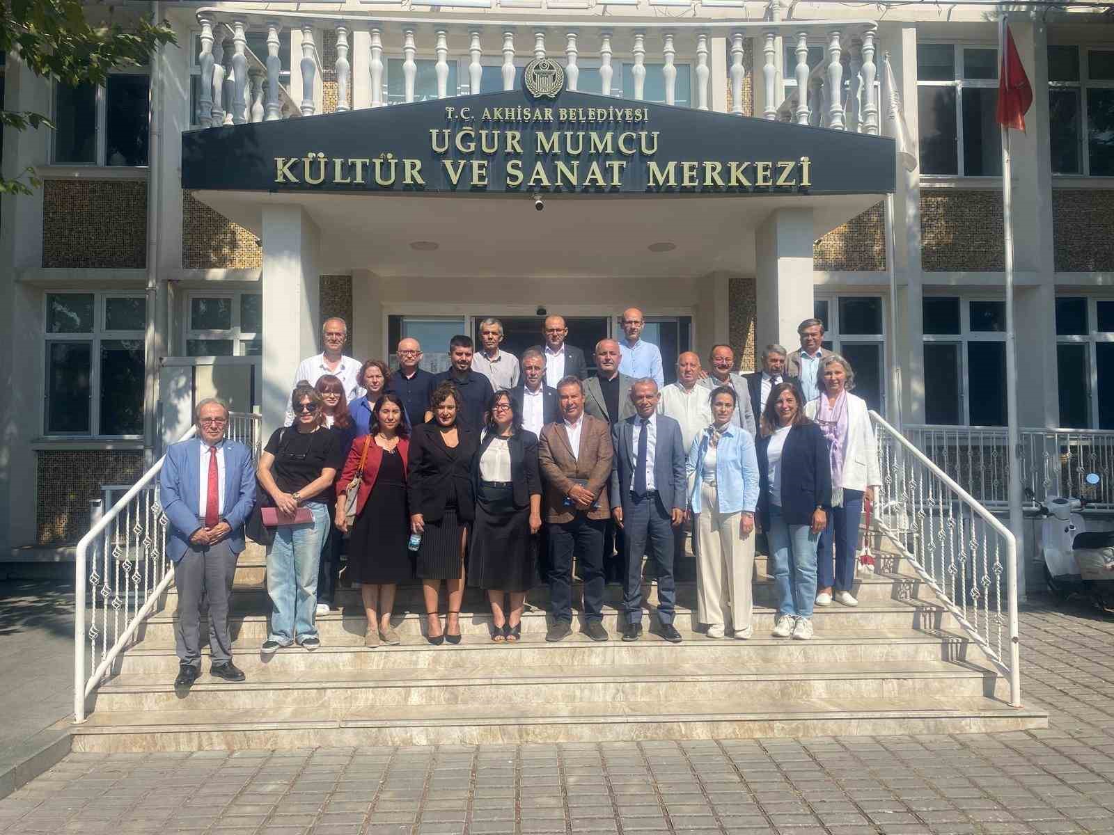 Manisa Kent Konseyleri Akhisar’da toplandı