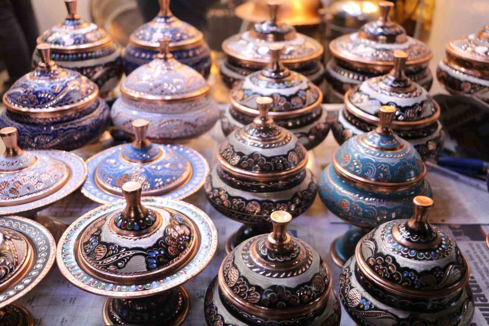 Şanlıurfa’da kalay ustası 75 yıldır mesleğini aşkla sürdürüyor