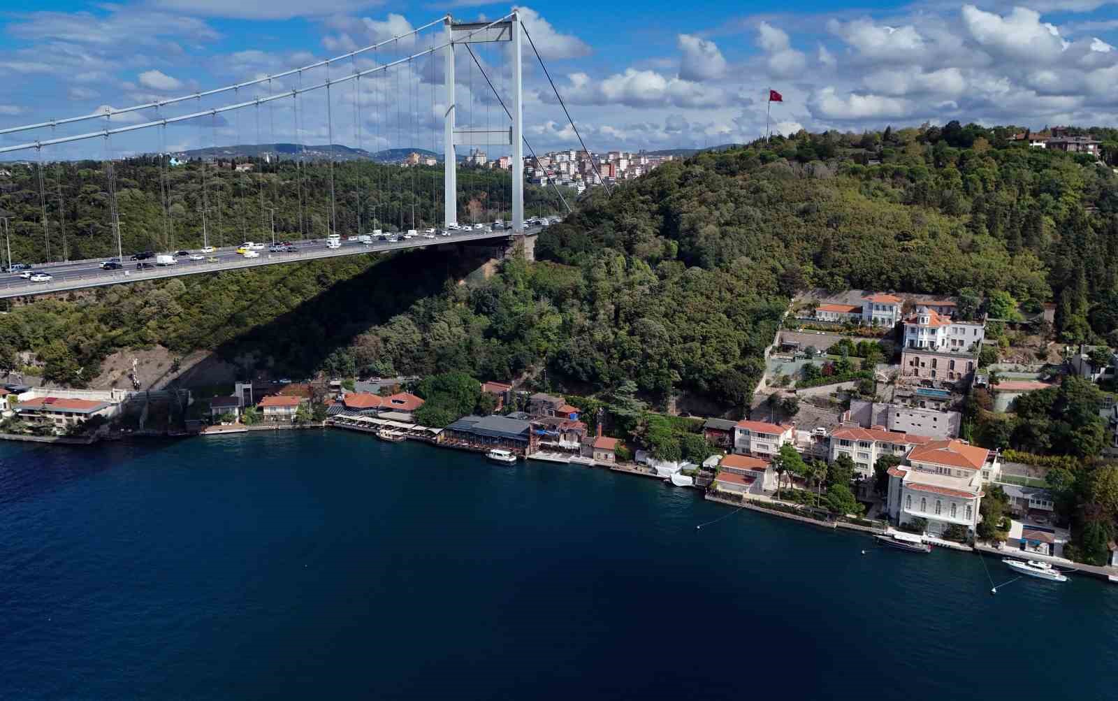 Geminin çarparak yıktığı 346 yıllık yalının zemini 7 yılda onarıldı