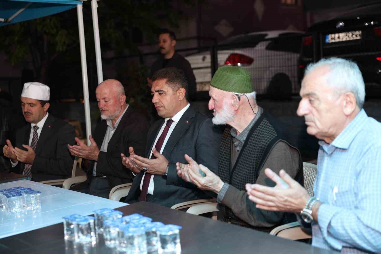 Vali Aslan’dan muhtara taziye