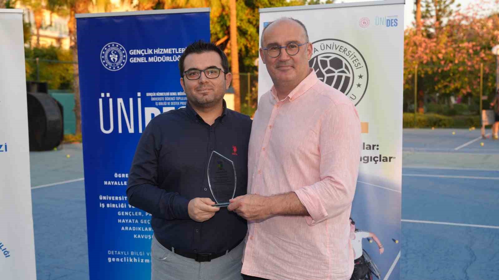 Alanya&rsquo;da tenis ile yeni başlangı&ccedil;lar projesi tanıtıldı
