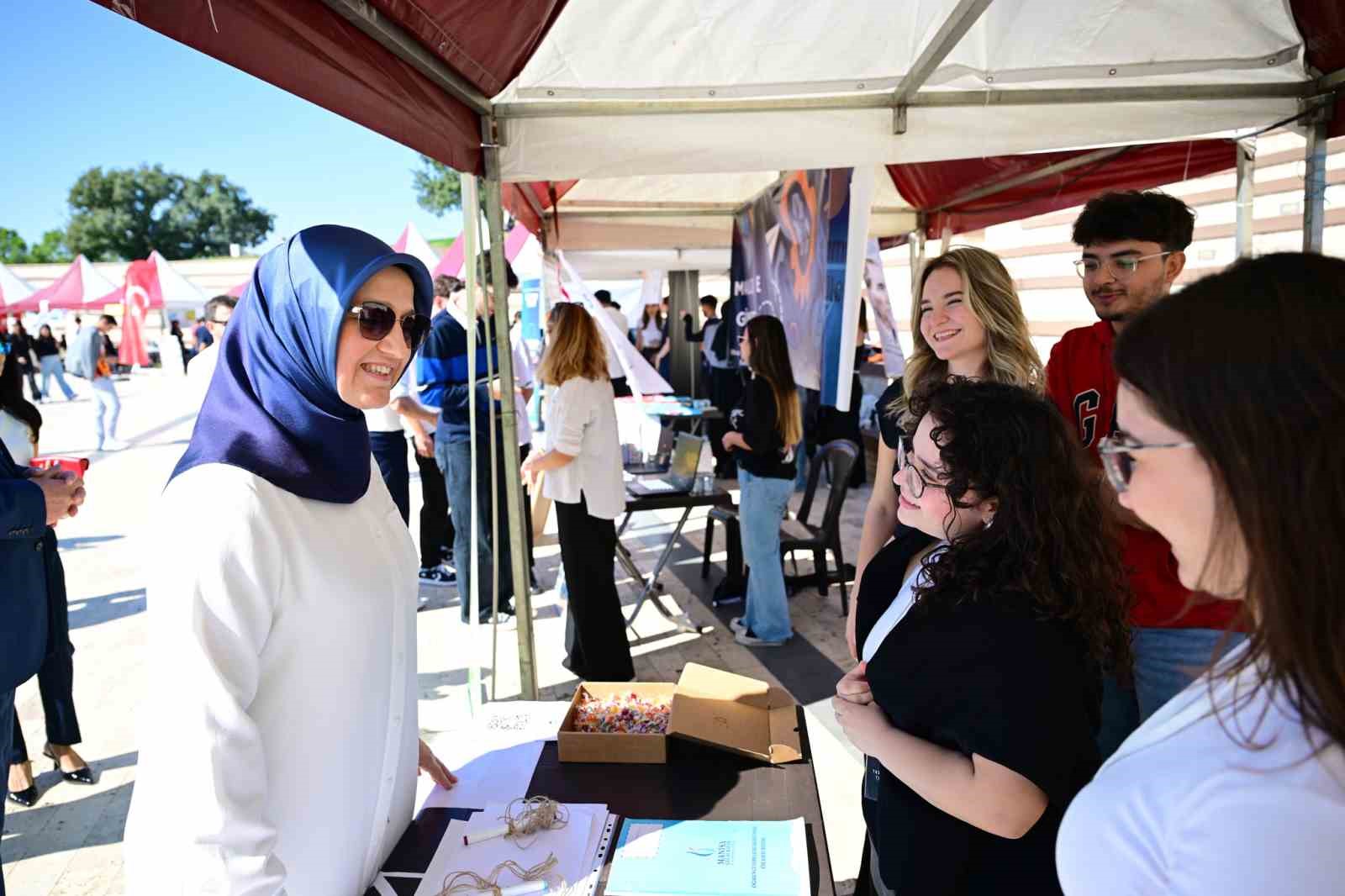 ’MCBÜ’ye Merhaba’ etkinliğinde akademi, kültür ve spor buluştu