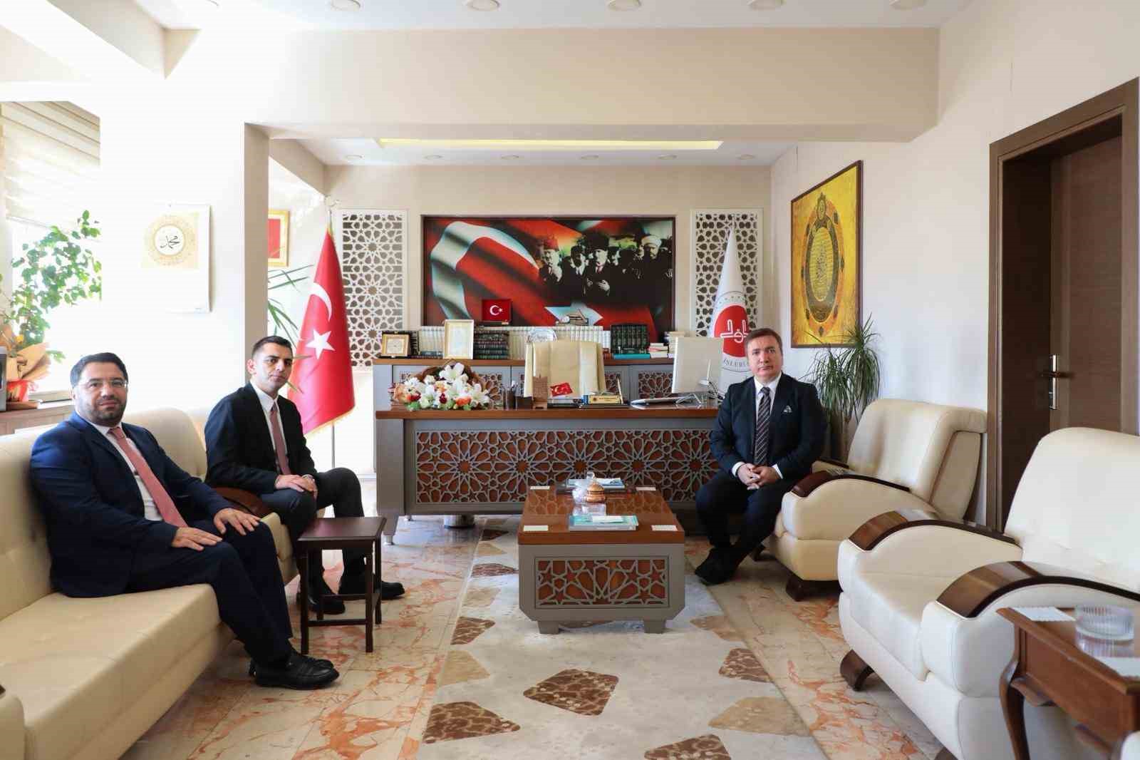 Vali Aydoğdu, Camiler ve Din Görevlileri Haftasını kutladı