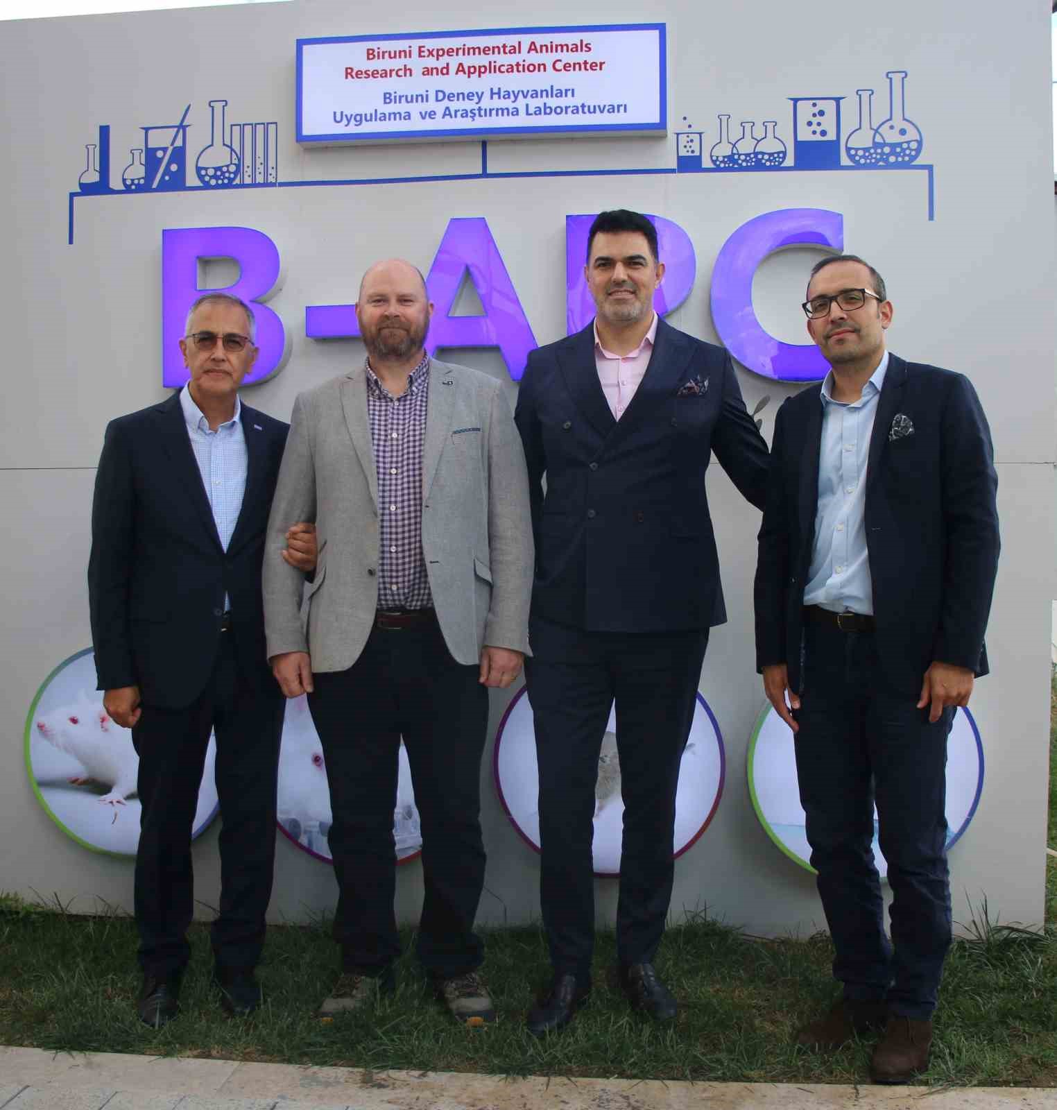 Biruni Üniversitesi’nde Deney Hayvanları Araştırma Merkezi açıldı