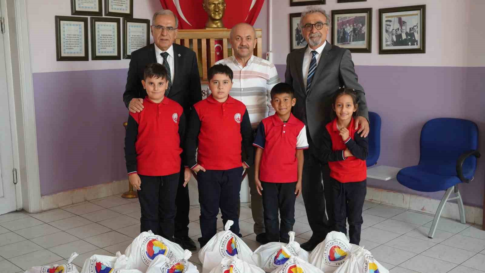 ESO’dan ilkokullara kırtasiye desteği