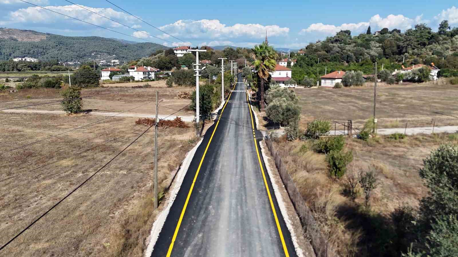 Ula Şirinköy-Çıtlık’ta yol çalışmaları tamamlandı