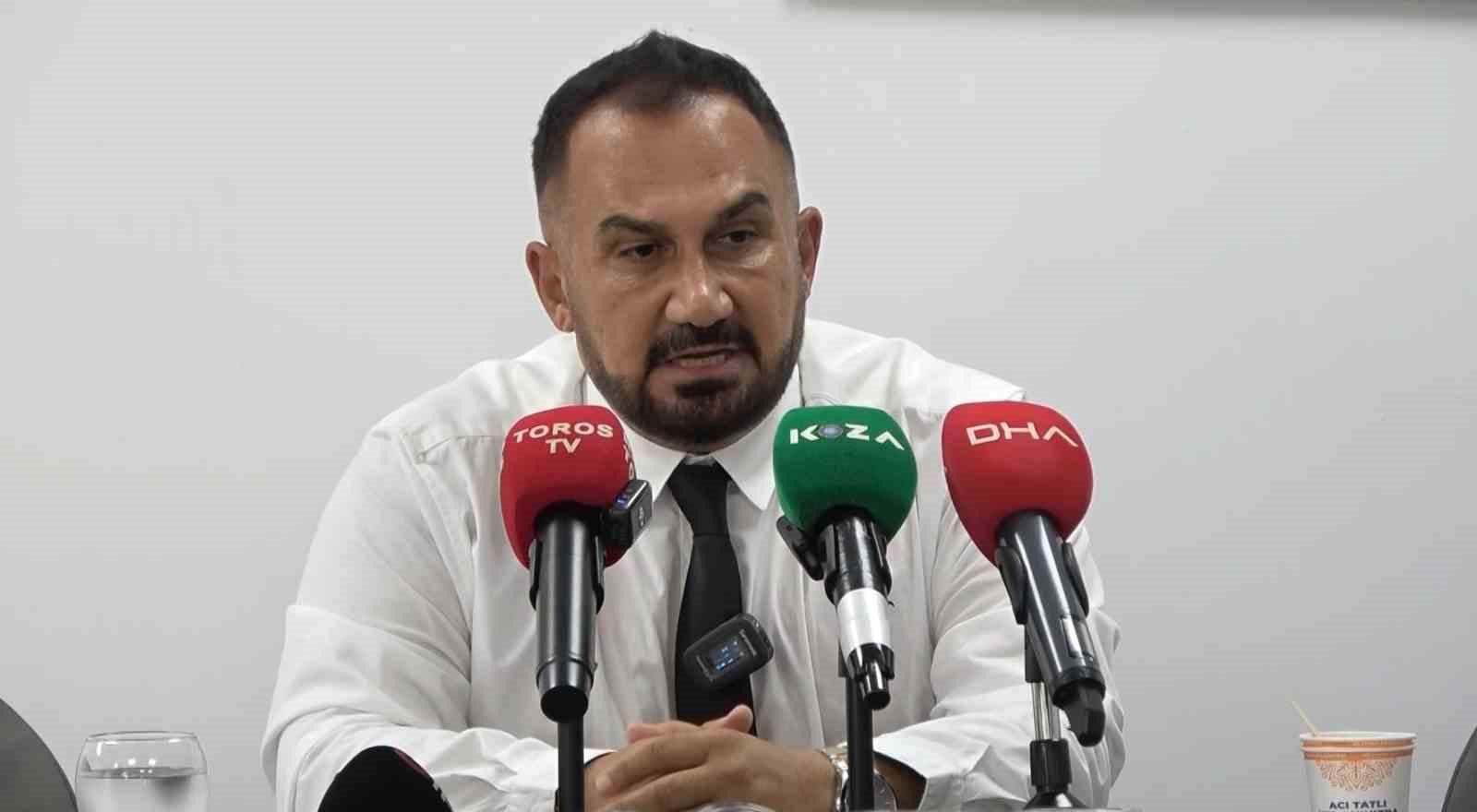 Adanaspor Teknik Direkt&ouml;r&uuml; Y&uuml;ksel Yeşilova: "Kimse elini taşın altına koymadı, ma&ccedil;lara ağlayarak &ccedil;ıkıyoruz"
