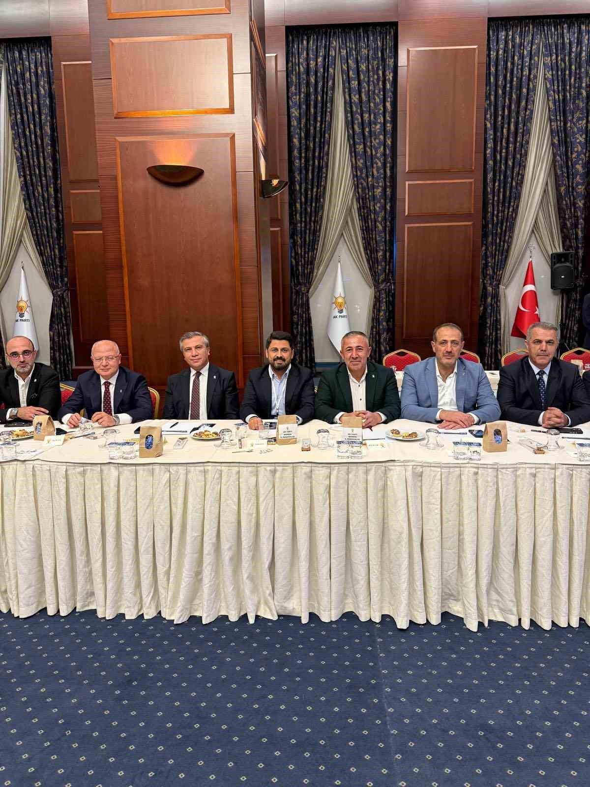 Başkan Yıldırım, il başkanları toplantısına katıldı