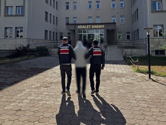 Firari FETÖ üyesi Sivas’ta yakalandı