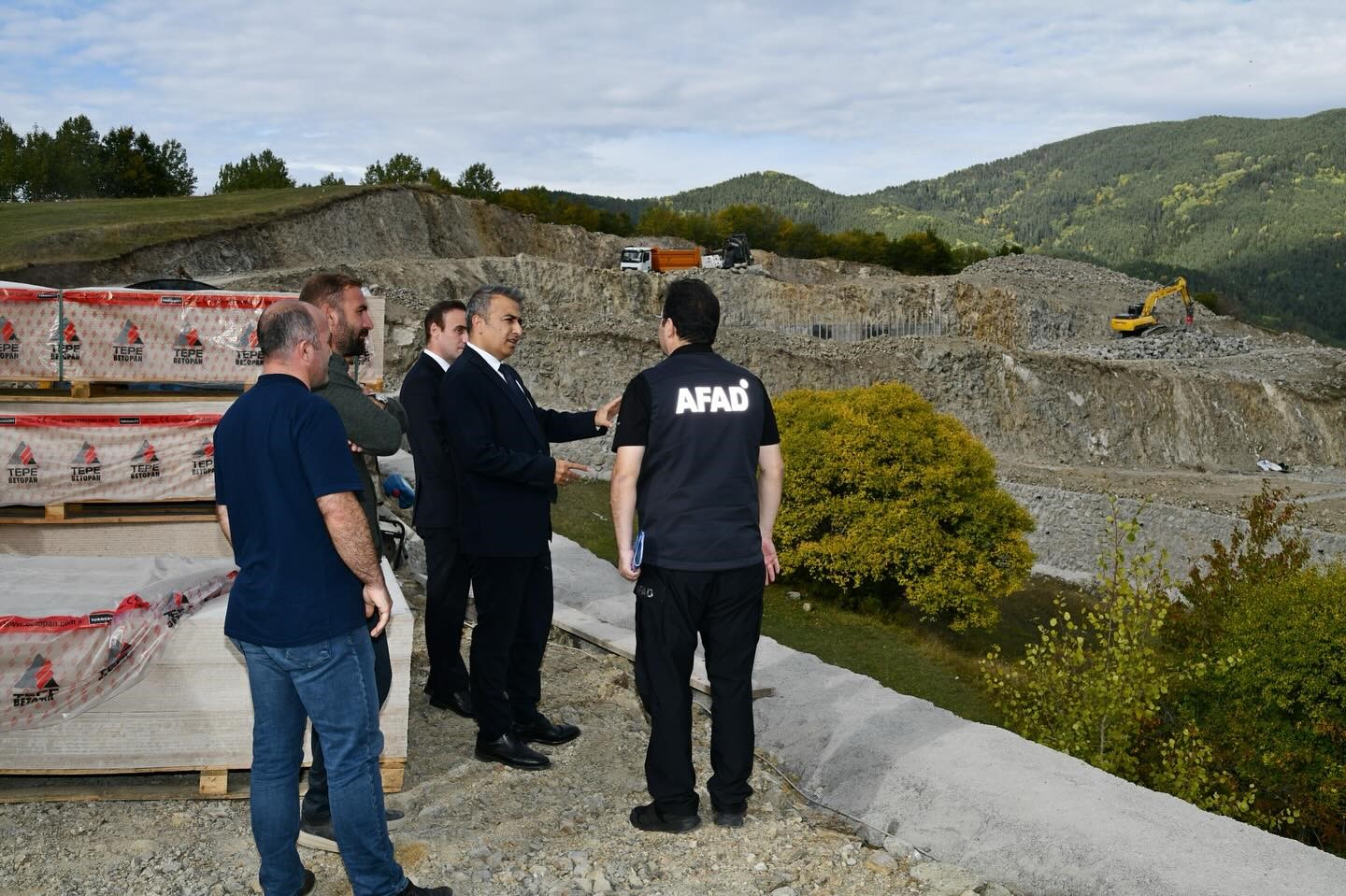 Ardahan’da heyelan konutlarının yapımı devam ediyor