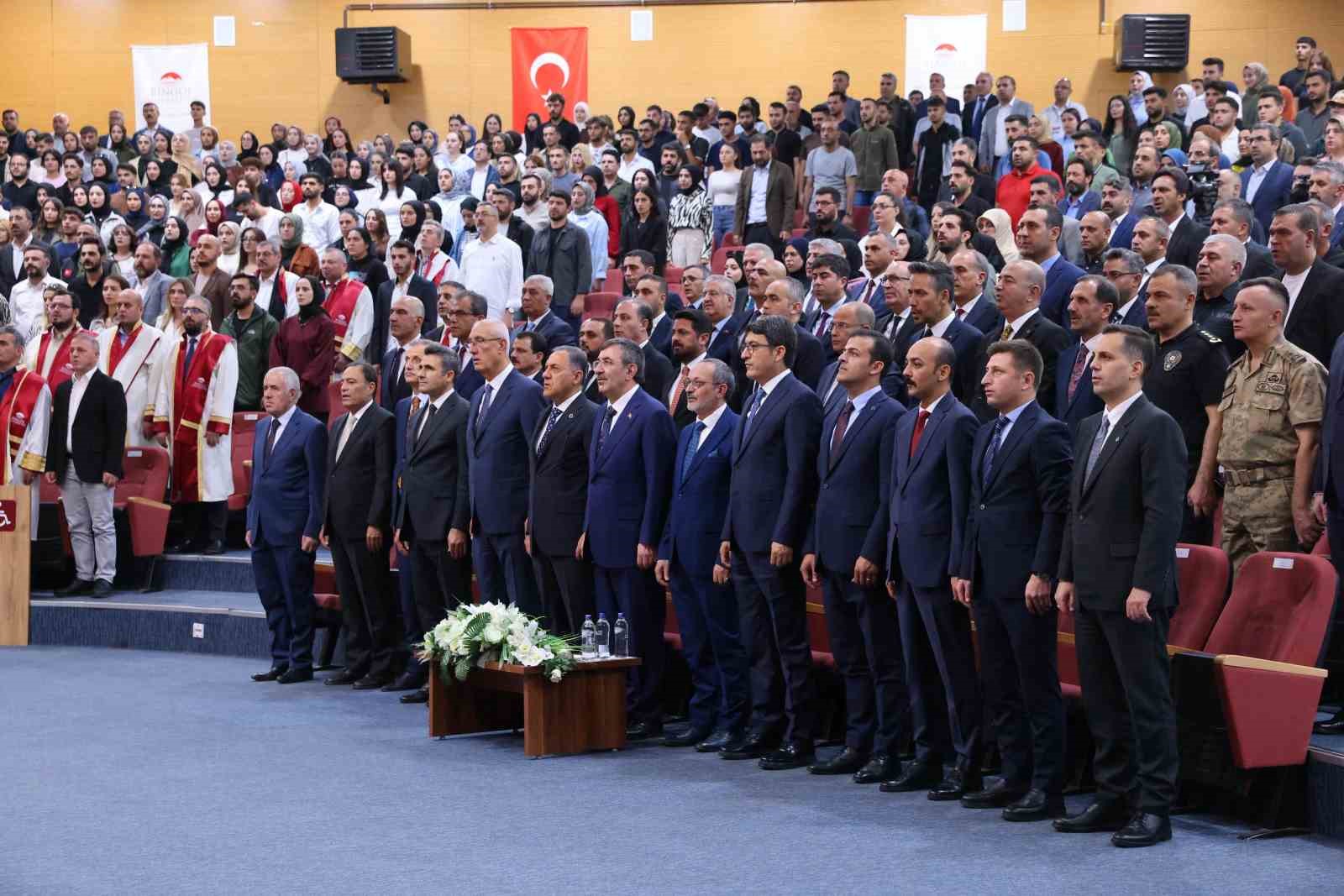 Cumhurbaşkanı Yardımcısı Yılmaz: "Sumud Filosuna binenler insanlığın ortak vicdanının tercümanı oldular"