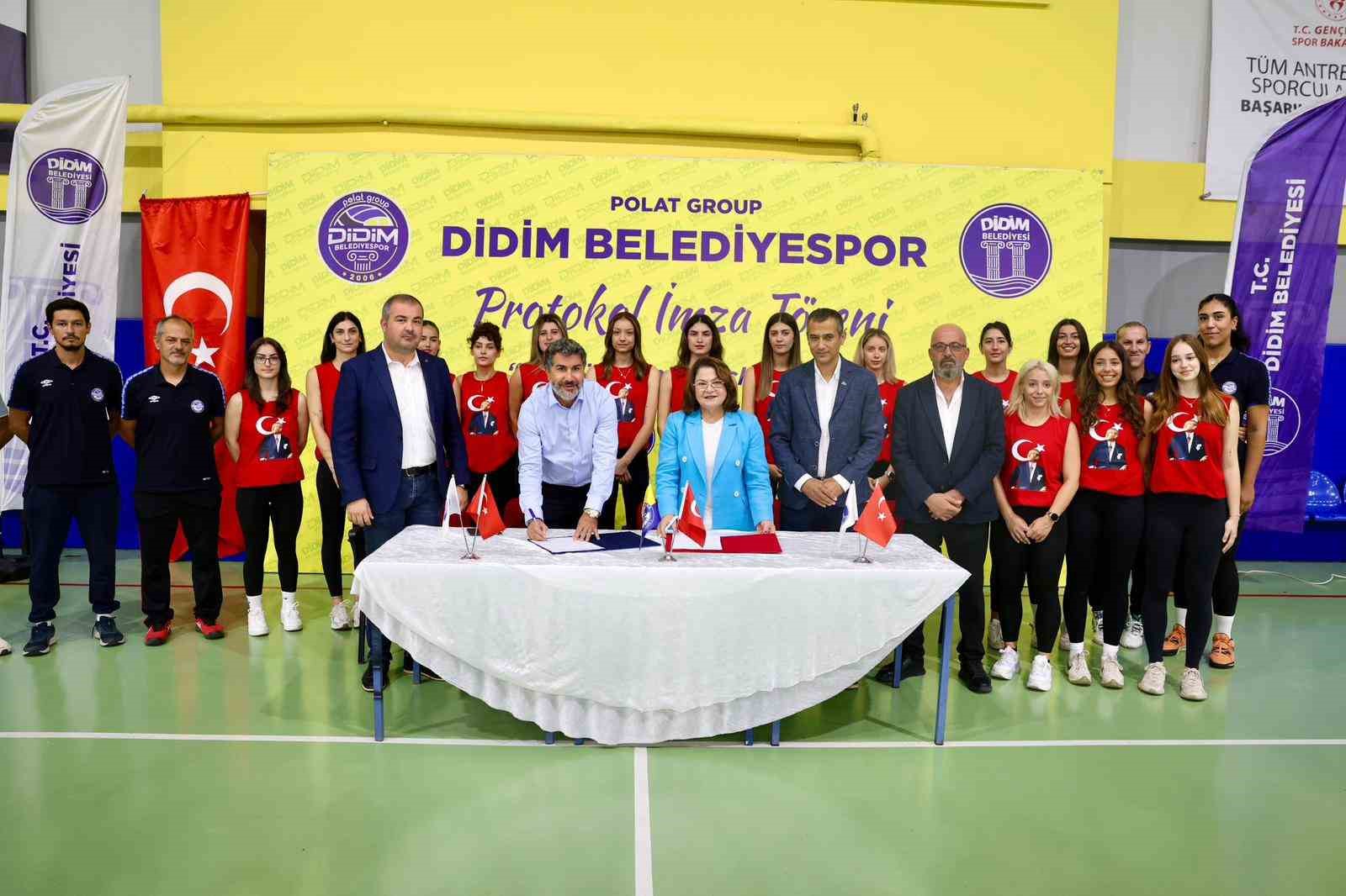 Didim&rsquo;de kadın voleybol takımı yoluna daha g&uuml;&ccedil;l&uuml; devam edecek
