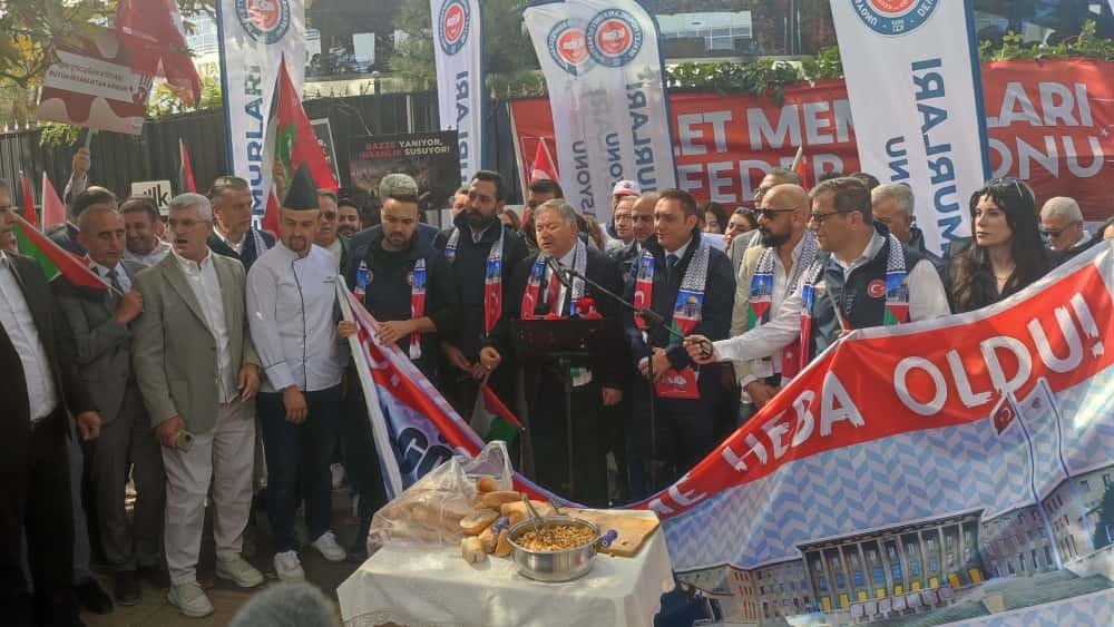 Devlet Memurları Konfederasyonu’dan TÜİK önünde toplu sözleşme eylemi