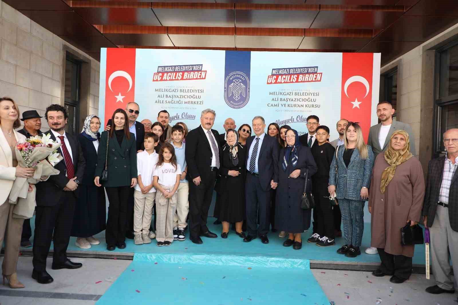 Melikgazi’de bir ASM ve cami daha açıldı