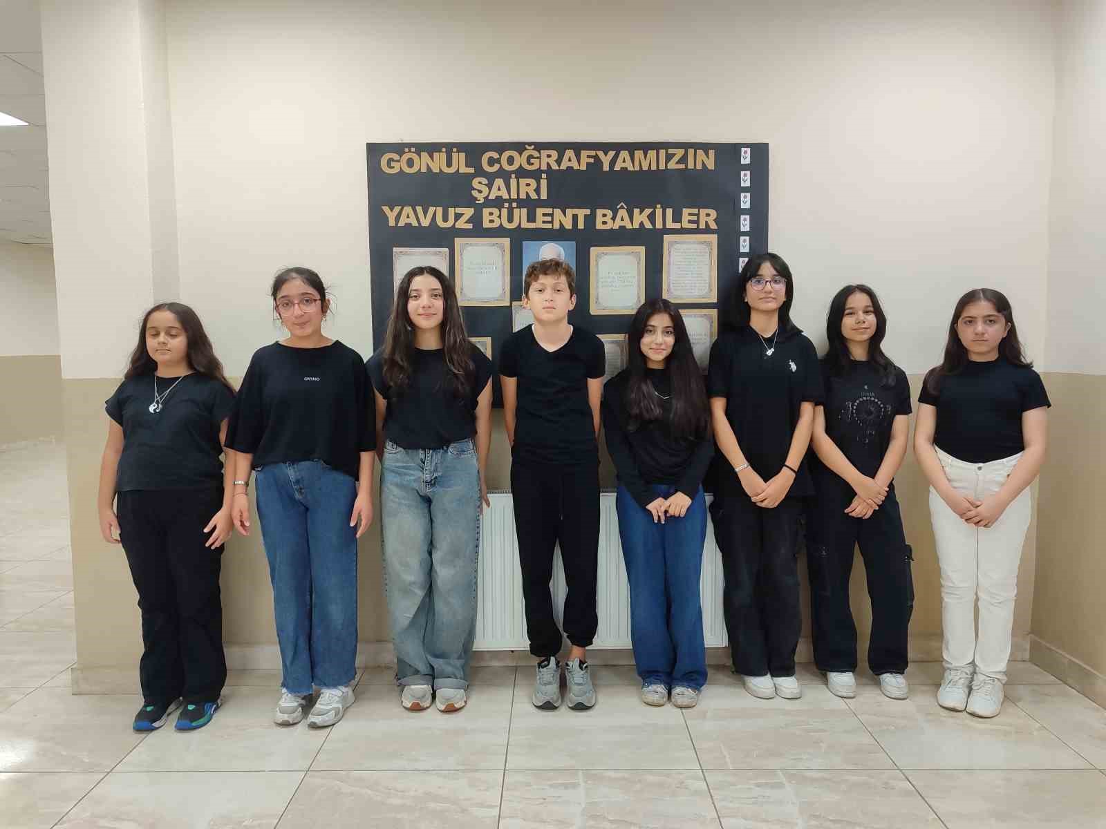 Şair ve Yazar Yavuz Bülent Bakiler, Gaziosmanpaşa Bilgi Evleri’nde anıldı