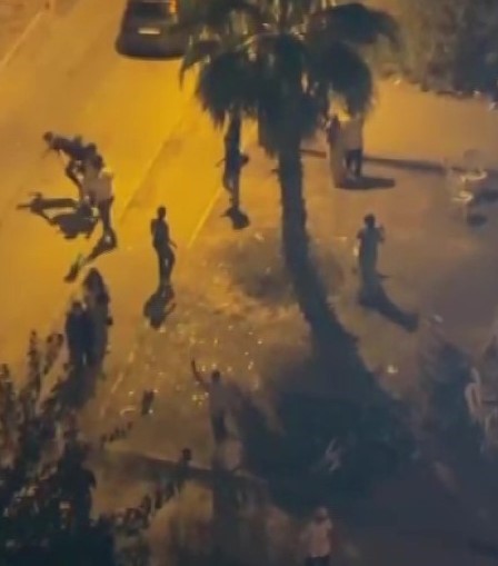 Asker kınasında bı&ccedil;aklı kavga: 1 yaralı
