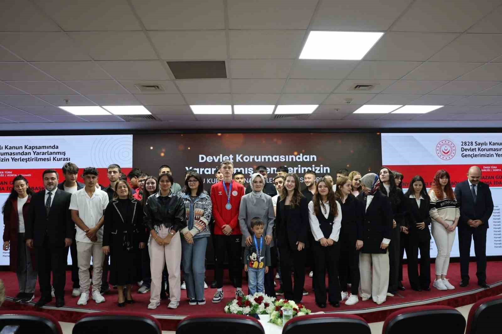 Altın Kramponlar Polonya&rsquo;dan &uuml;&ccedil;&uuml;nc&uuml;l&uuml;kle d&ouml;nd&uuml;
