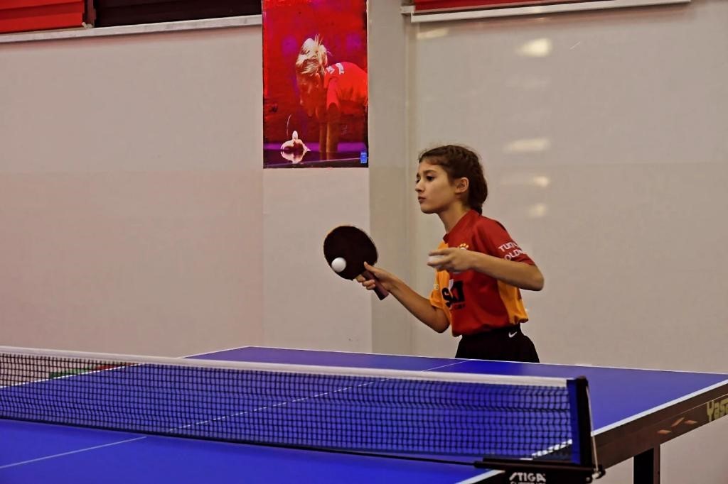 GSB Spor Okulları&rsquo;nda masa tenisi &ccedil;alışmaları devam ediyor
