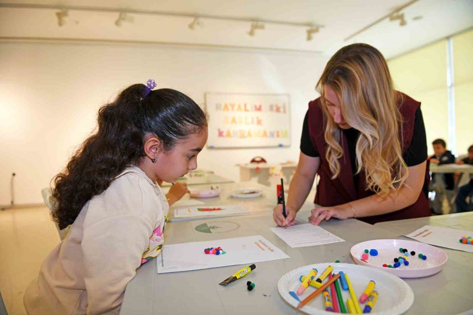 Osmangazi’de çocuklar oyunlar oynayarak sağlıklı beslenmeyi öğreniyor
