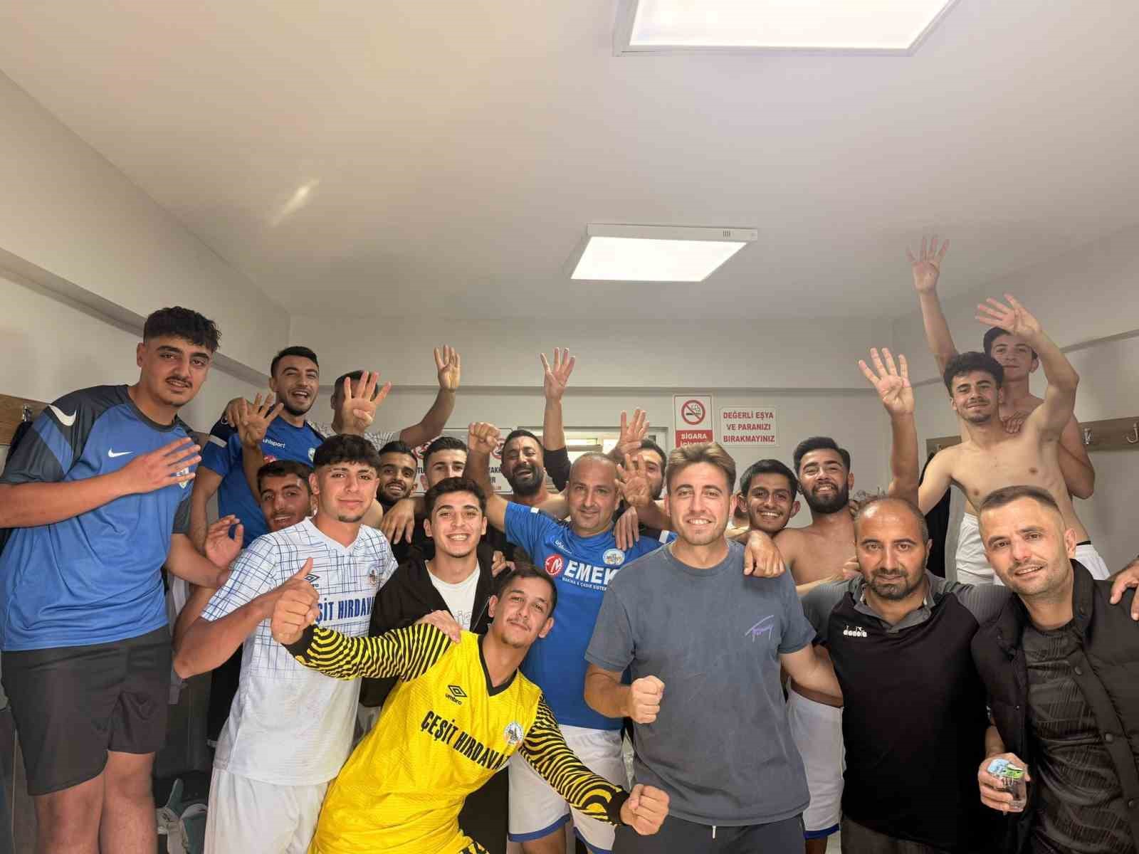 Tomarza Belediyespor deplasmandan lider d&ouml;nd&uuml;
