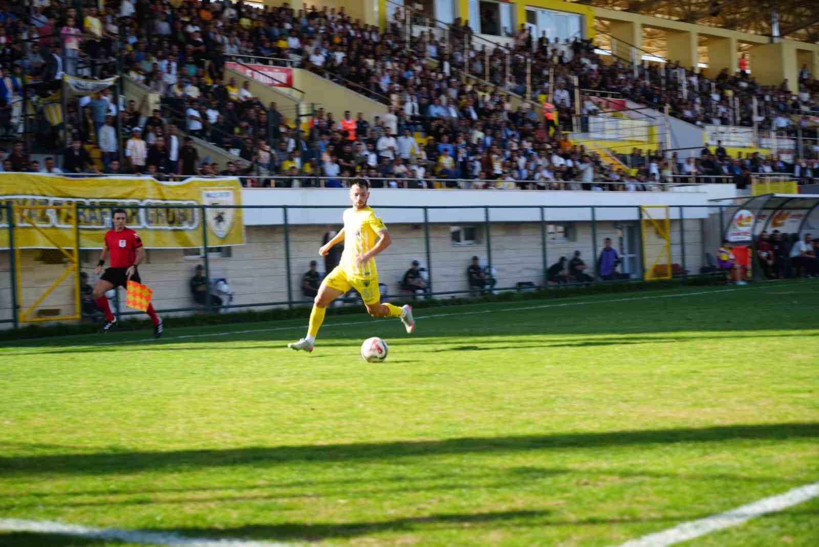 TFF 2. Lig: Muş Spor Kulübü: 2- Aliağa Futbol Kulübü: 2