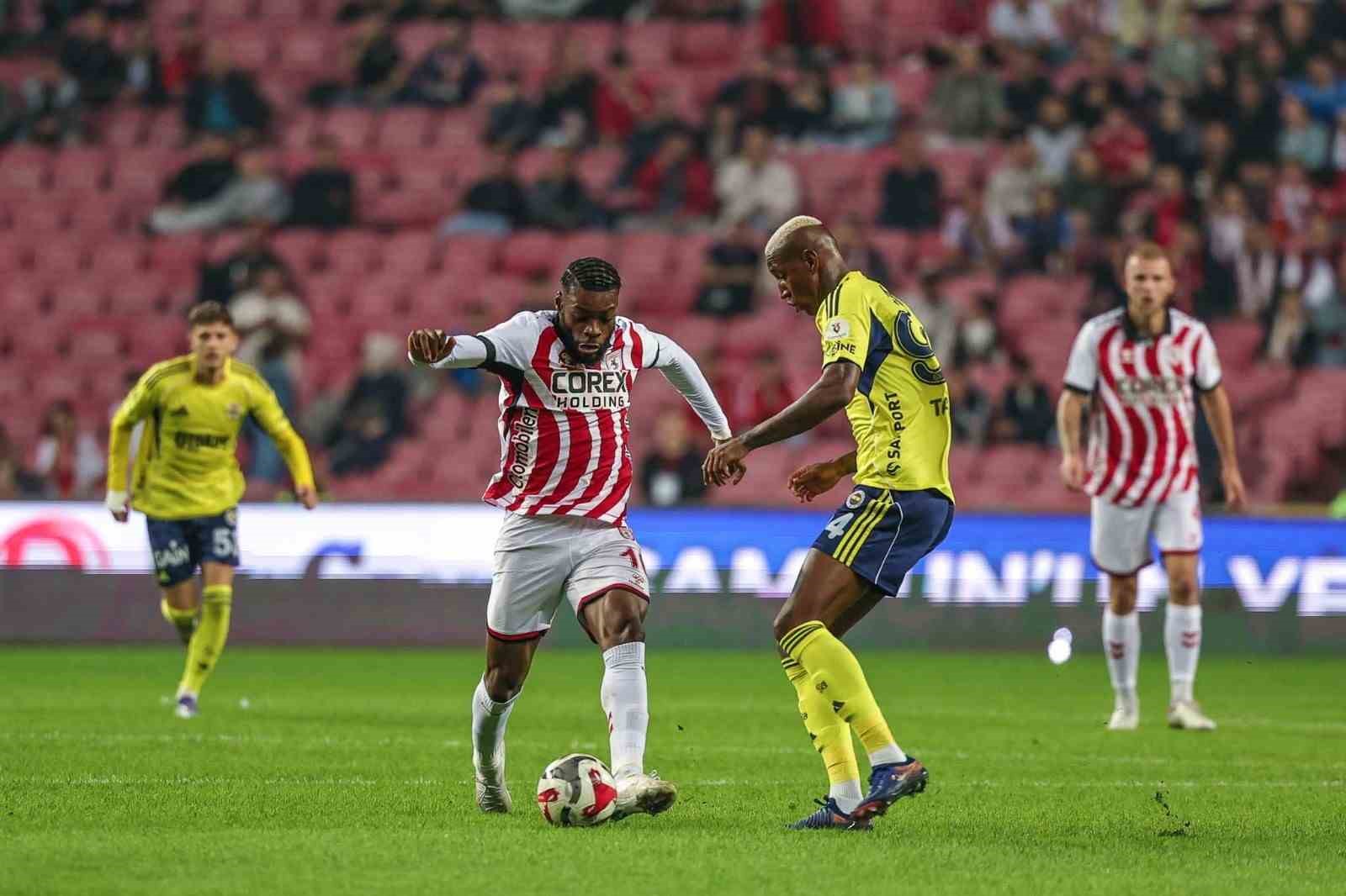 Trendyol Süper Lig: Samsunspor: 0 - Fenerbahçe: 0 (Maç devam ediyor)