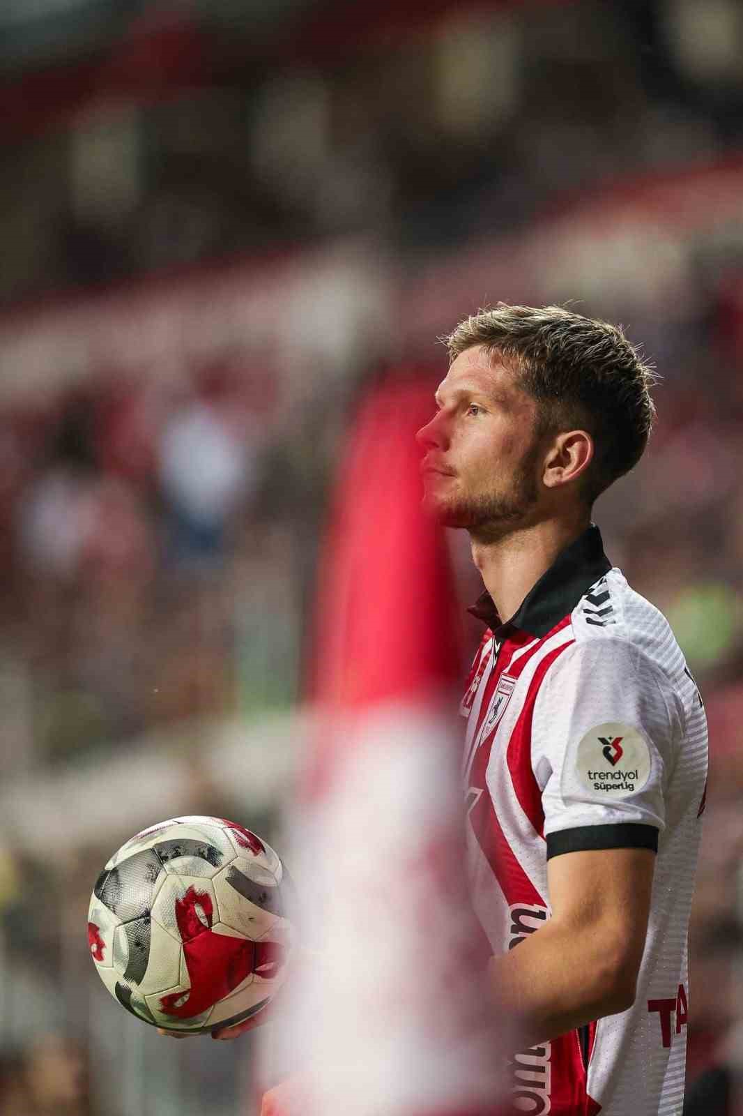 Trendyol S&uuml;per Lig: Samsunspor: 0 - Fenerbah&ccedil;e: 0 (İlk yarı)
