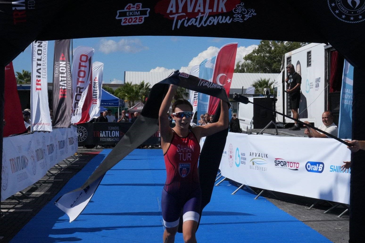 2025 Ayvalık Triatlonu T&uuml;rkiye Kupası Finali sona erdi

