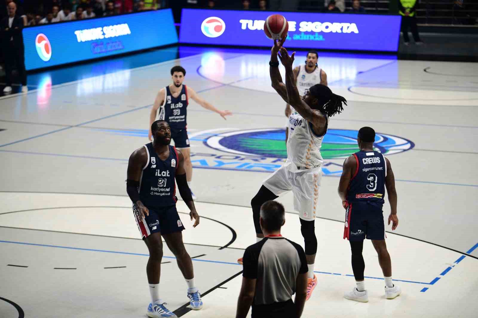 T&uuml;rkiye Basketbol Ligi: &Ccedil;ayırova Belediyesi: 103 - iLab Basketbol: 76
