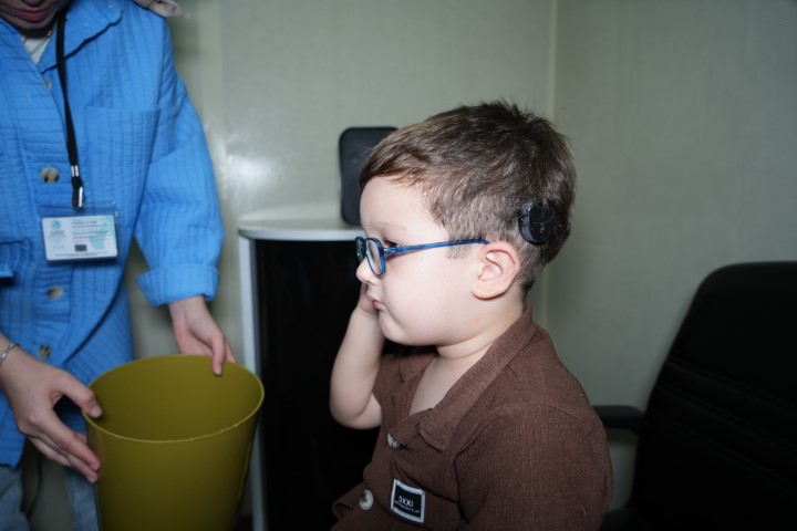 Uzmanlar uyarıyor! Kulaklık kullanırken dikkat