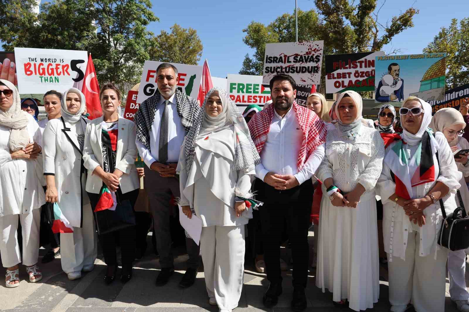 Elazığlı kadınlardan Gazze için sessiz çığlık
