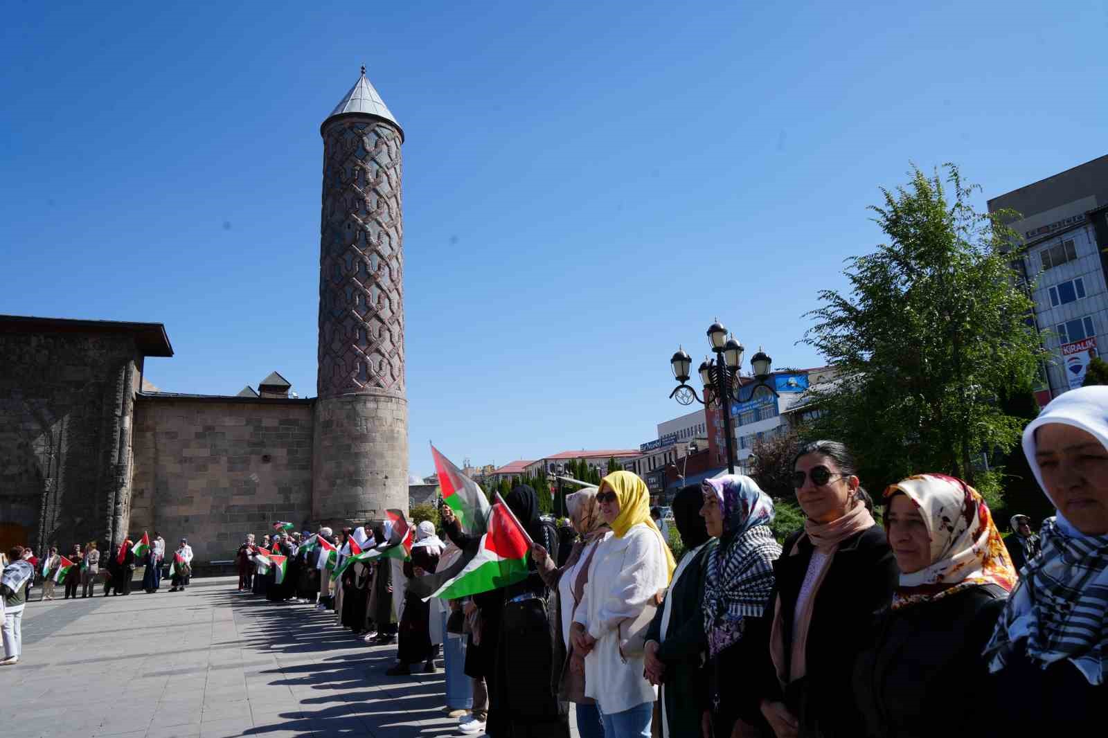 Erzurumlu kadınlardan Gazze’ye destek