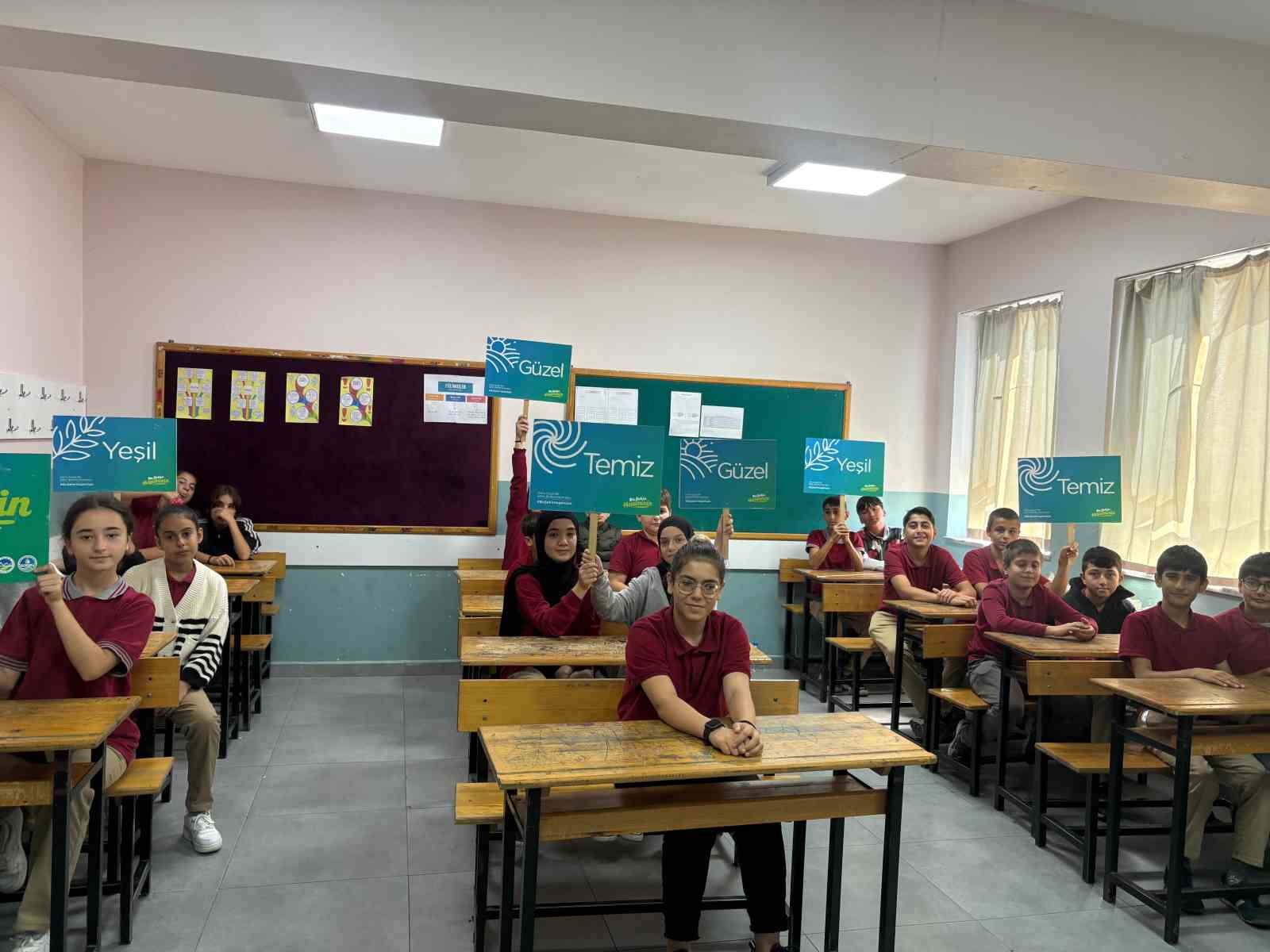 &Ccedil;ocukların &lsquo;Sakarya aidiyetini&rsquo; g&uuml;&ccedil;lendiren renkli buluşma
