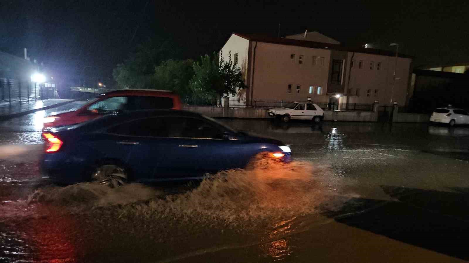 Edirne, Balkanlar&rsquo;dan gelen soğuk havanın etkisi altına girdi
