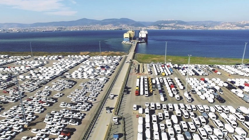 Otomotiv sektörü Almanya ve Fransa’da gaza bastı